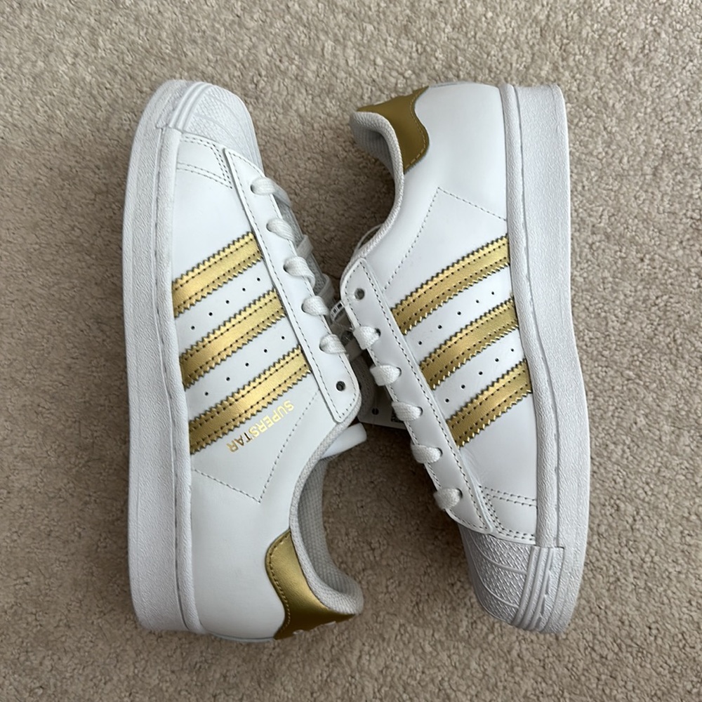 Adidas Superstar